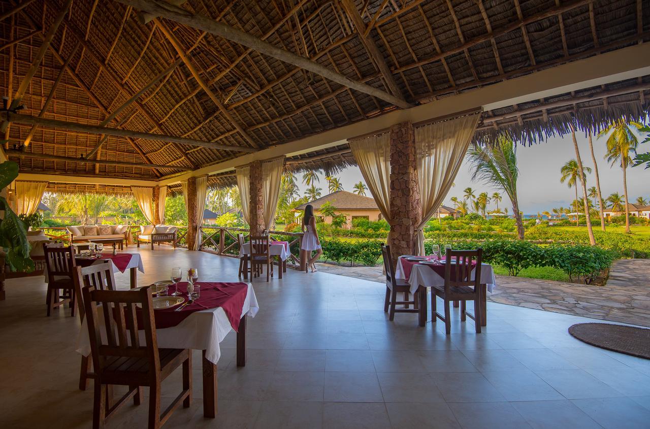 The Sands Beach Resort Bwejuu Exterior photo