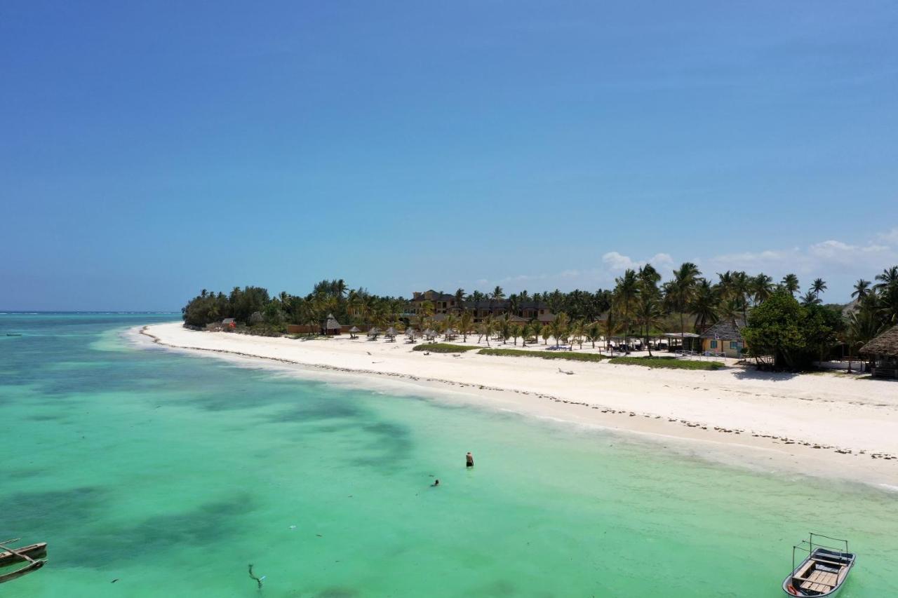 The Sands Beach Resort Bwejuu Exterior photo