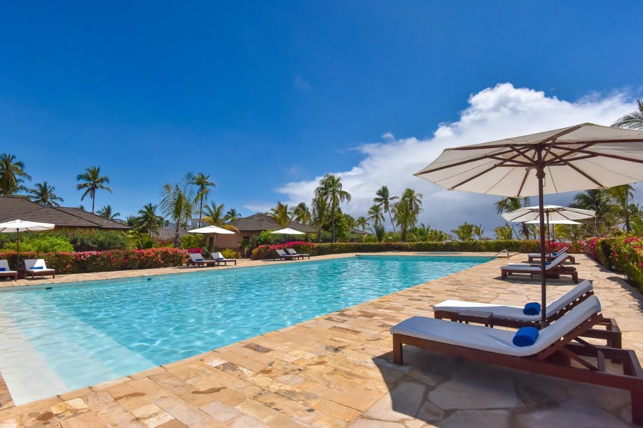 The Sands Beach Resort Bwejuu Exterior photo